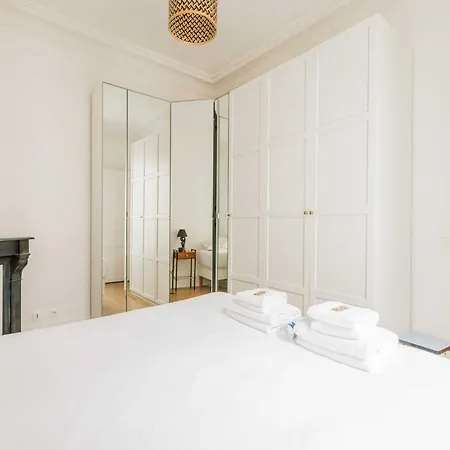 Appartamento Charming Apprt 1bdr 2p Near Sacre C Ur Parigi